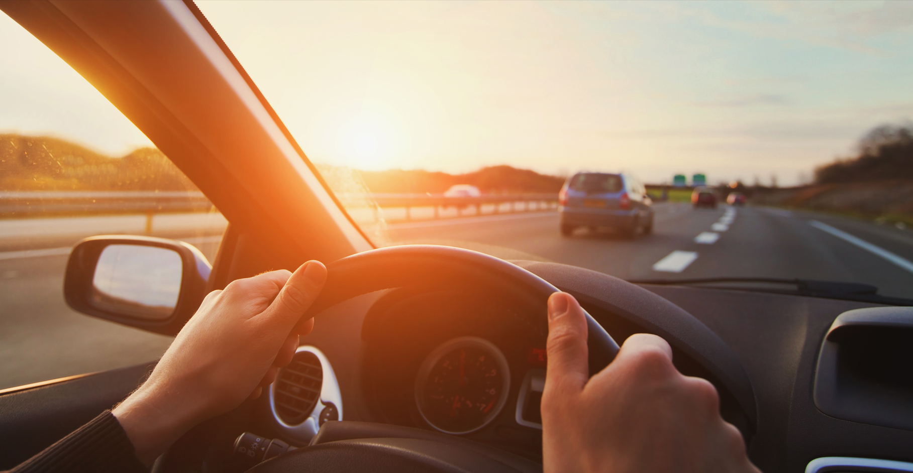Il Blog CoyoteSegnalazione degli autovelox tra automobilisti: sono sinonimo  di maggiore sicurezza stradale? - Il Blog Coyote